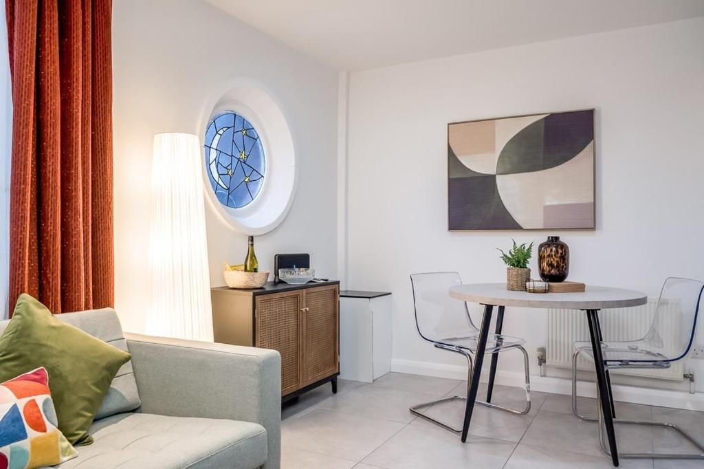 Appartement Apartments, Salisbury *